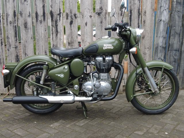 royal-enfield - classic-500-battle-green