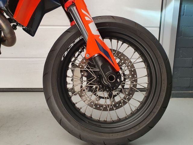 ktm - 690-smc-r