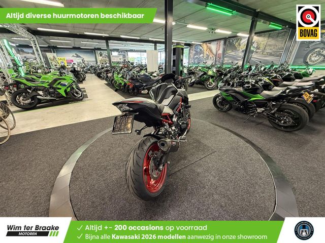 kawasaki - z900-performance