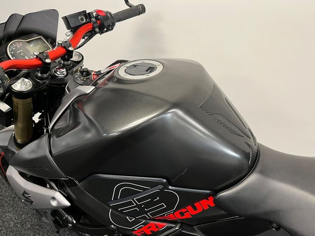 suzuki - gsr-750
