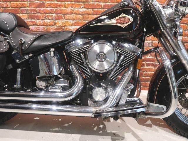 harley-davidson - heritage-softail-classic-flstc