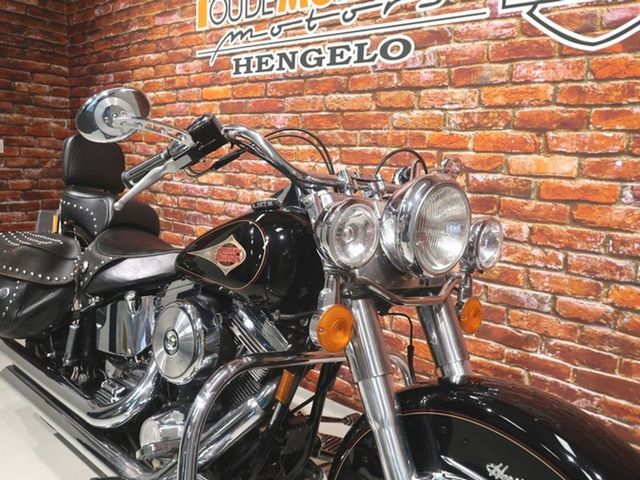 harley-davidson - heritage-softail-classic-flstc