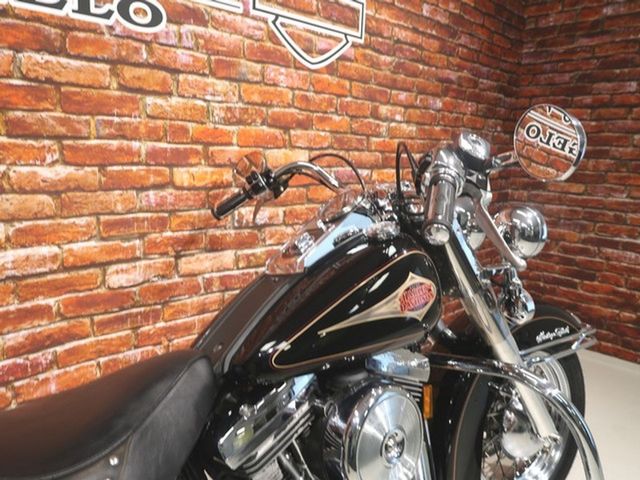 harley-davidson - heritage-softail-classic-flstc