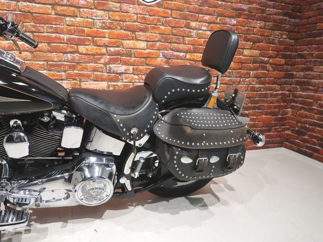 harley-davidson - heritage-softail-classic-flstc
