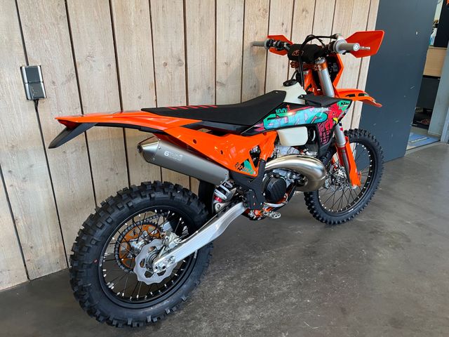 ktm - 300-exc-six-days