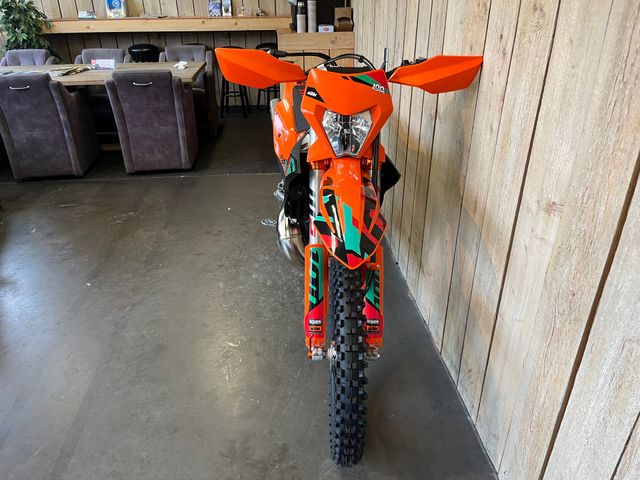 ktm - 300-exc-six-days