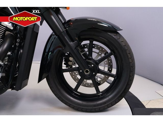 suzuki - intruder-c-1500-t
