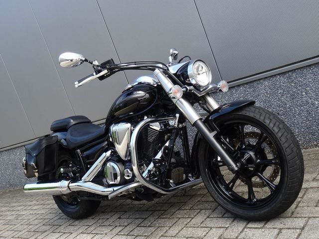 yamaha - xvs-950-a-midnight-star