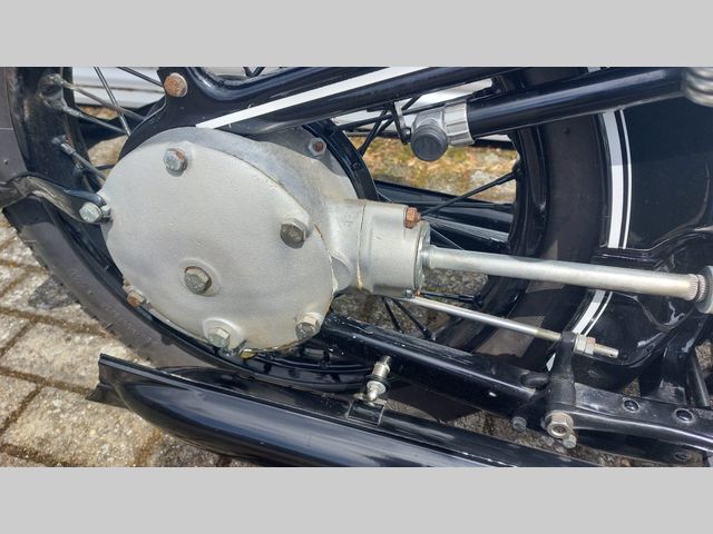 bmw - r-17