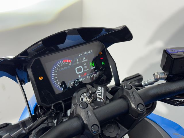 suzuki - gsx-8s