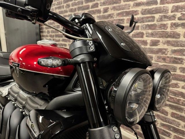 triumph - rocket-3-storm-r