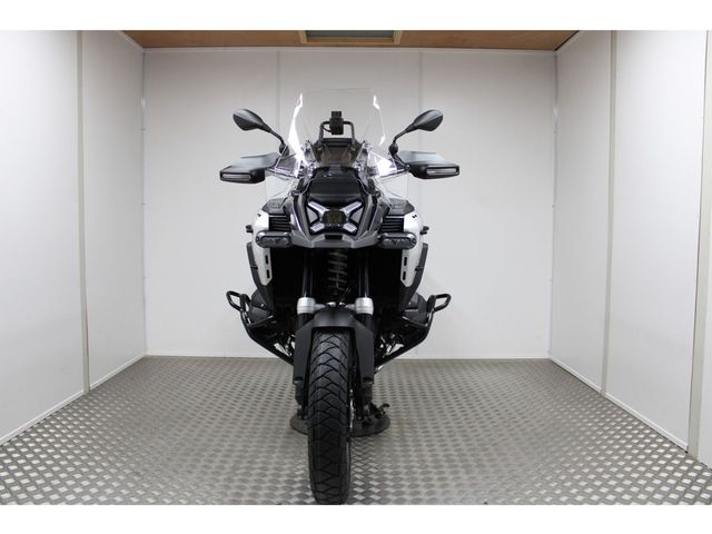 bmw - r-1300-gs-adventure