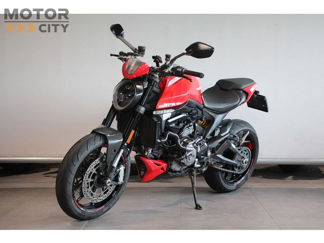 ducati - monster-plus