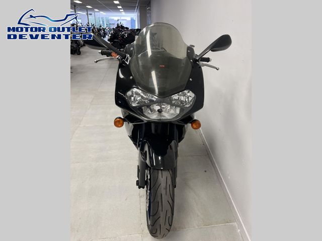 aprilia - sl-1000-falco