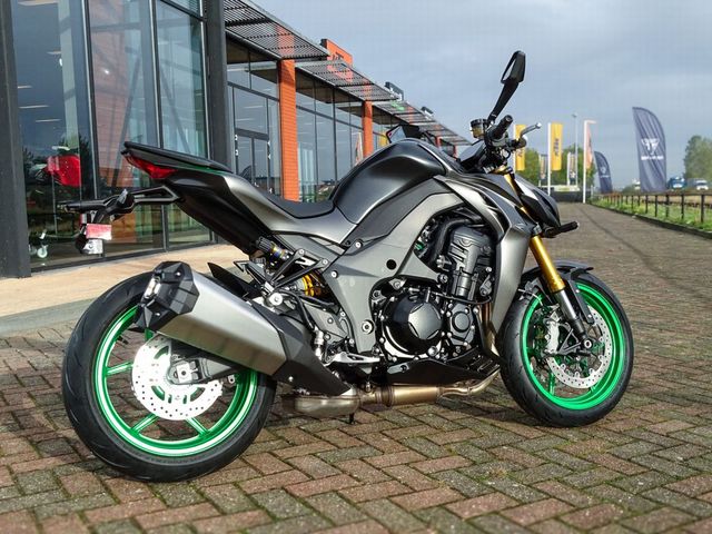 kawasaki - z1100-se