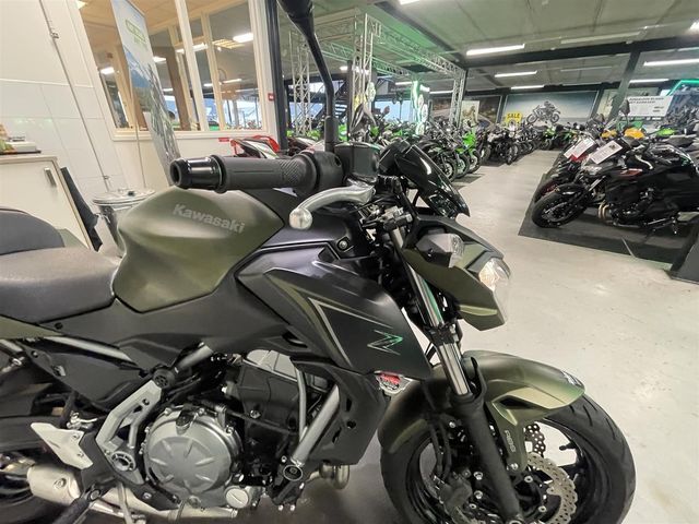 kawasaki - z650