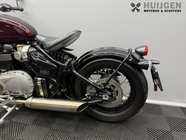 triumph - bonneville-bobber