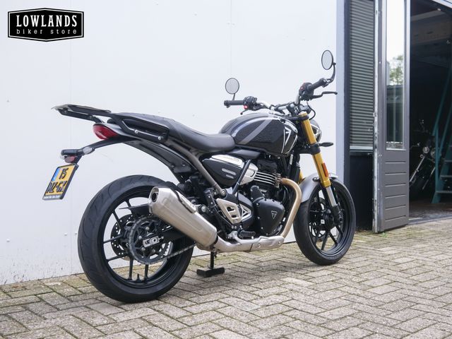 triumph - speed-400