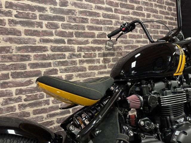 triumph - bonneville-bobber