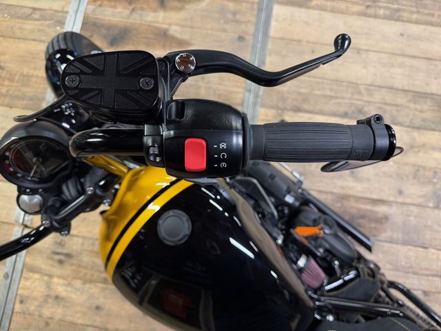 triumph - bonneville-bobber