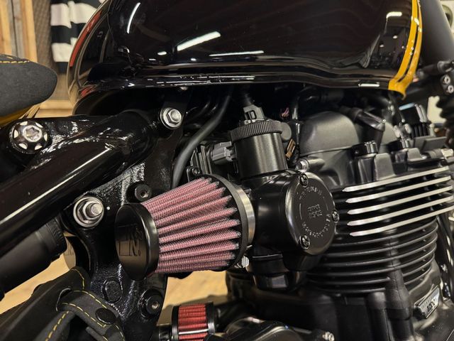 triumph - bonneville-bobber