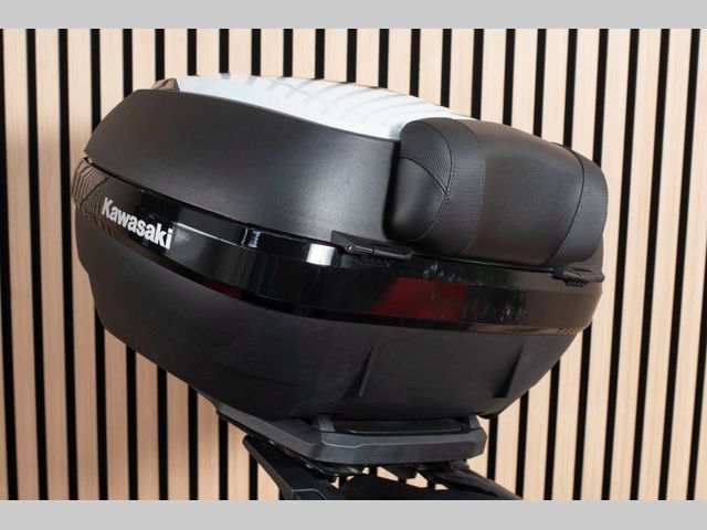 kawasaki - versys-650-grand-tourer