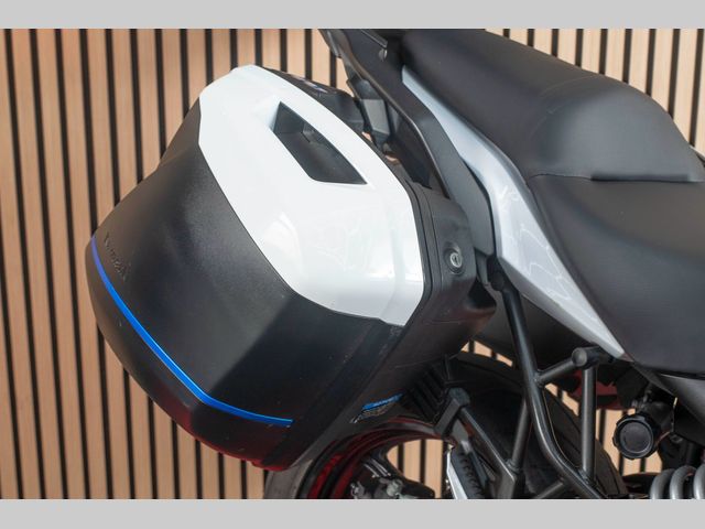 kawasaki - versys-650-grand-tourer