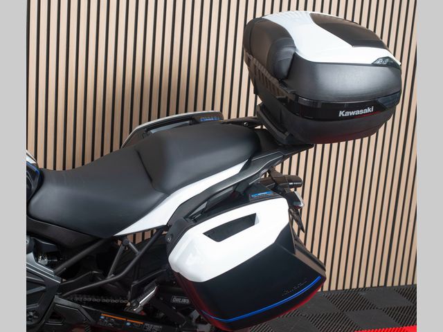 kawasaki - versys-650-grand-tourer