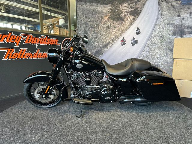 harley-davidson - roadking-special-114
