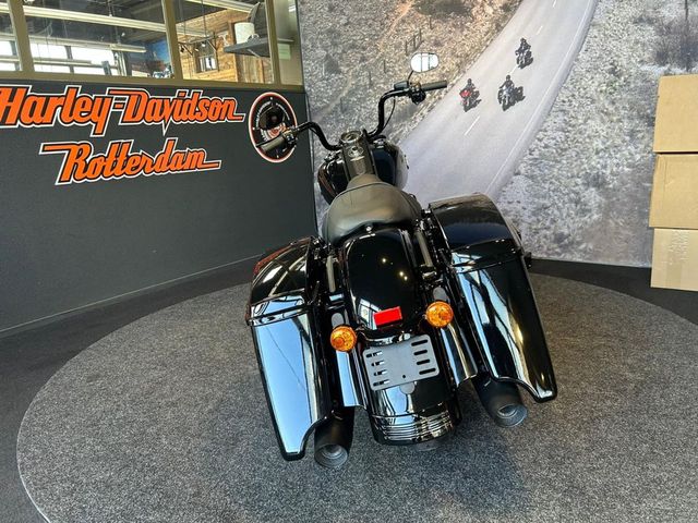 harley-davidson - roadking-special-114
