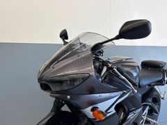Yamaha Sport YZF-R6 / Black - Grey / Mooie Originele Bike 2004 occasion – foto 3 van 22