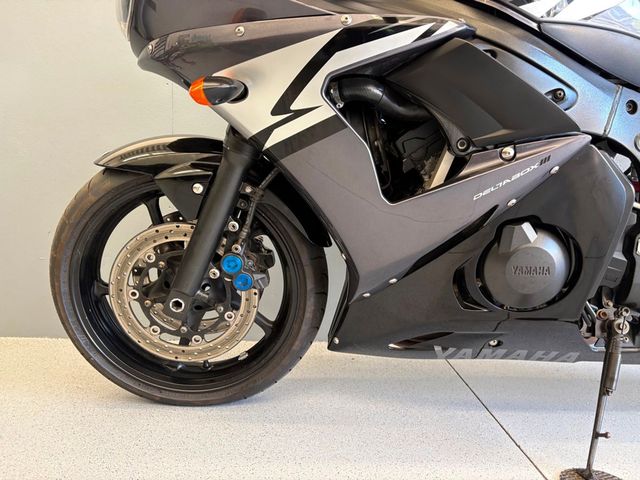 yamaha - yzf-r6