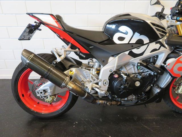 aprilia - tuono-v4-1100-factory