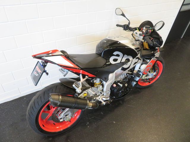 aprilia - tuono-v4-1100-factory