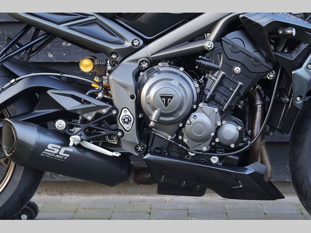 triumph - street-triple-rs