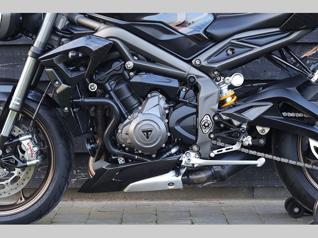 triumph - street-triple-rs