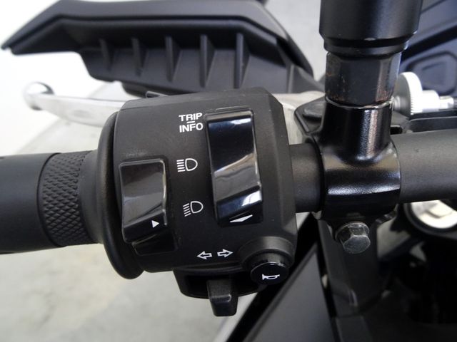 yamaha - tracer-7