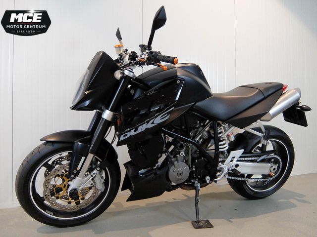 ktm - 990-super-duke