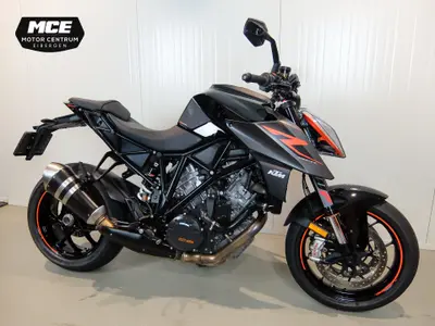 KTM 1290 SUPER DUKE R – foto 3