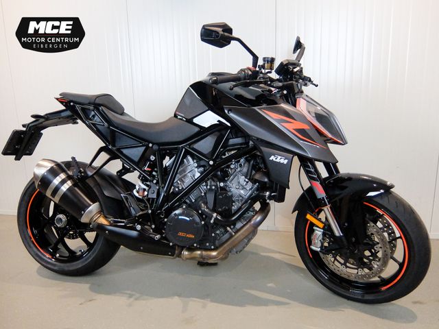 ktm - 1290-super-duke-r