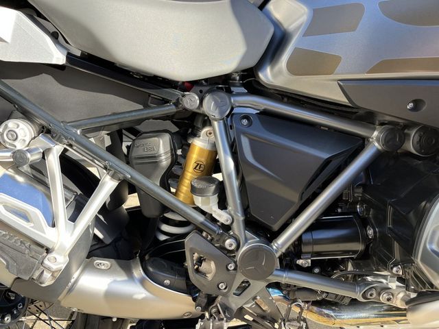 bmw - r-1250-gs-adventure