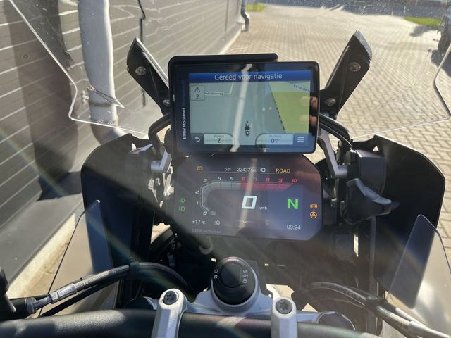 bmw - r-1250-gs-adventure