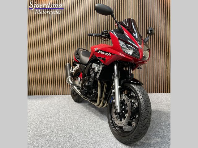 yamaha - fzs-600-fazer