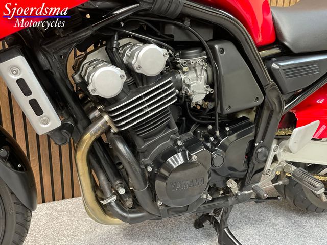 yamaha - fzs-600-fazer