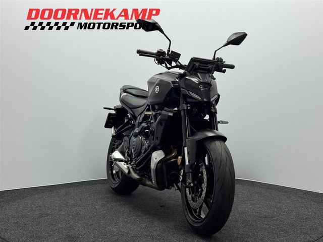 yamaha - mt-07-y-amt