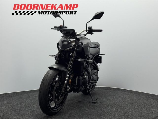 yamaha - mt-07-y-amt