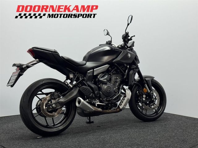 yamaha - mt-07-y-amt