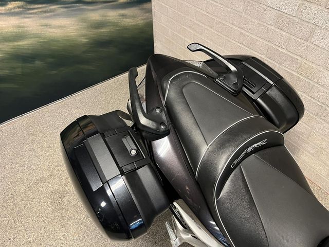 honda - vfr-800-fi-vtec-abs