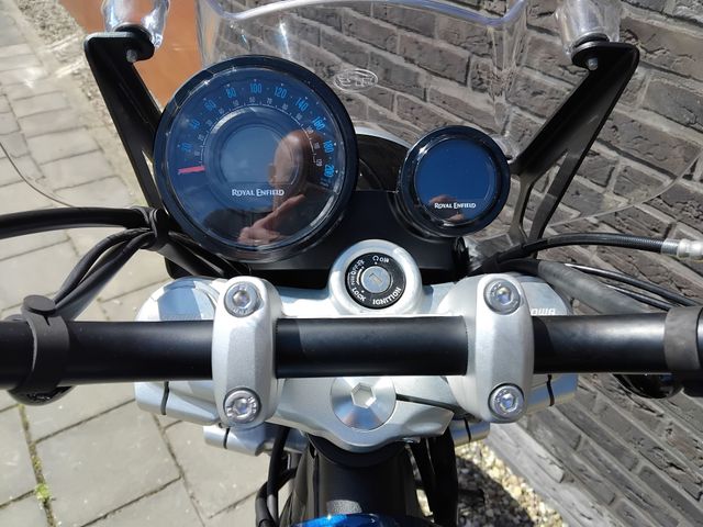 royal-enfield - super-meteor-650