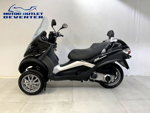 piaggio - mp3-250-ie